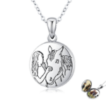 Bild von   medaillon halskette mit personpng | Individuelle 🎁 persönliche 🎁 personalisierte Geschenke bedruckt ▪ bestickt ▪ graviert