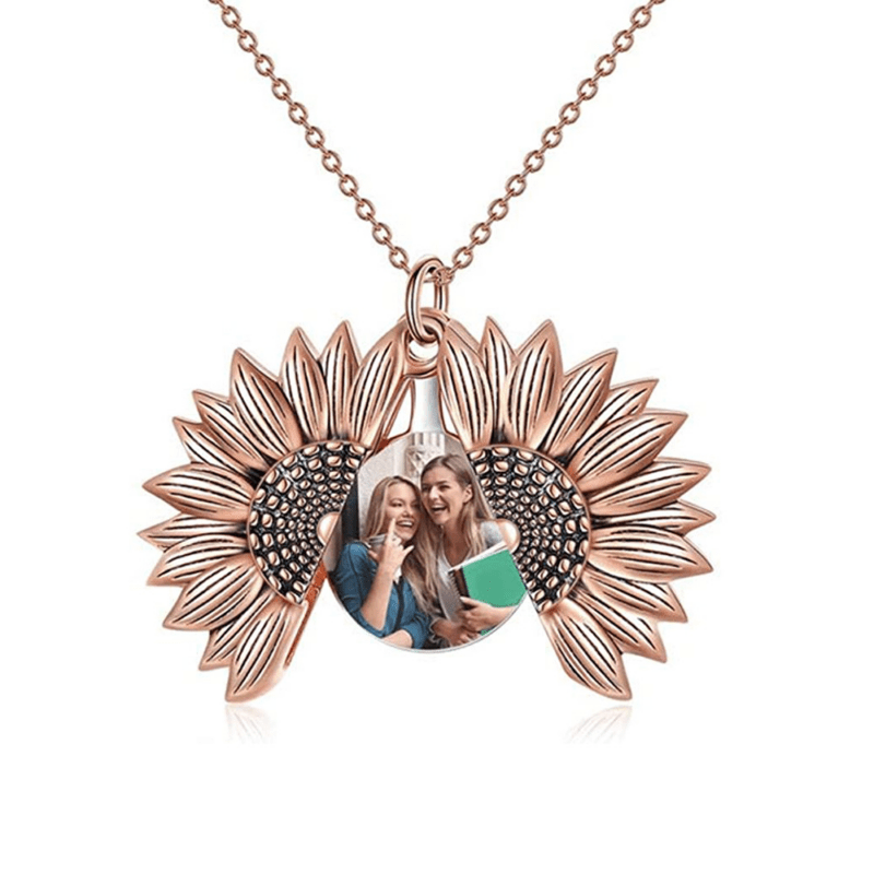Bild von   zweifarbige medaillon halskettpng | Individuelle 🎁 persönliche 🎁 personalisierte Geschenke bedruckt ▪ bestickt ▪ graviert