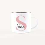 Bild von   emaille tasse name initialjpg | Individuelle 🎁 persönliche 🎁 personalisierte Geschenke bedruckt ▪ bestickt ▪ graviert