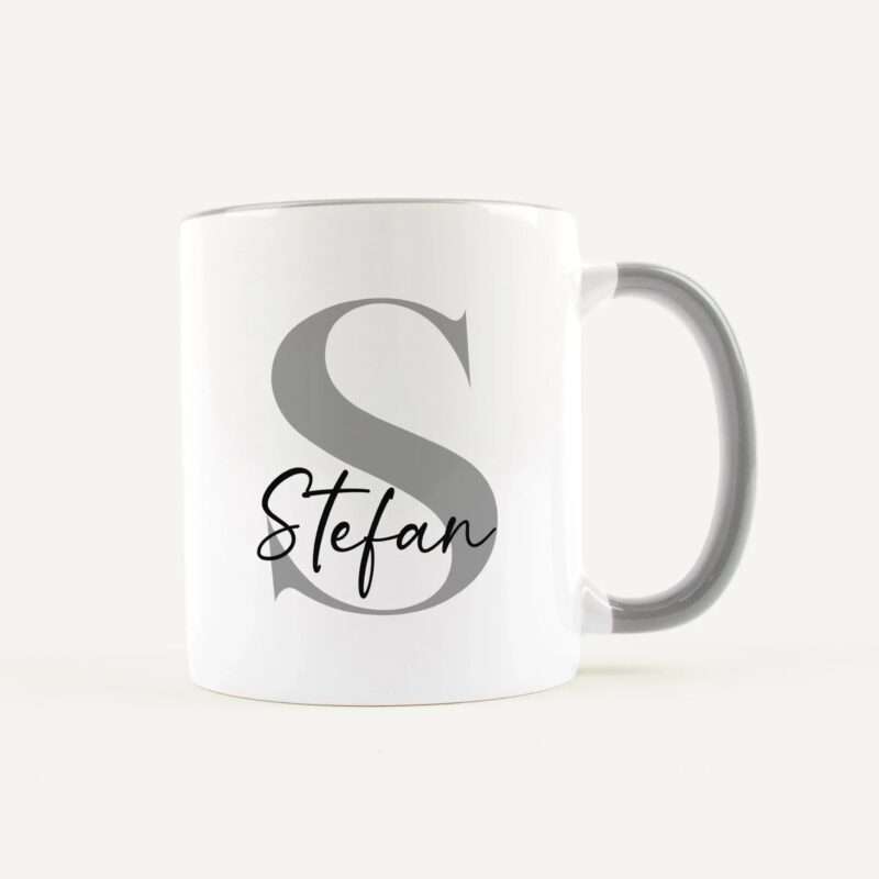 Bild von   tasse mit namen initial weiajpg | Individuelle 🎁 persönliche 🎁 personalisierte Geschenke bedruckt ▪ bestickt ▪ graviert