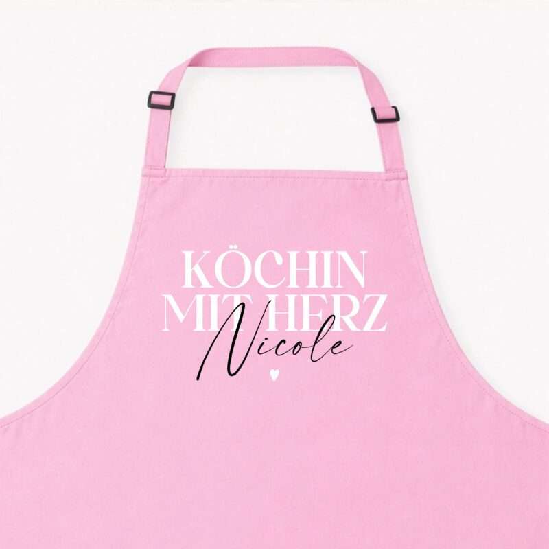 Bild von   kochschuerze koechin mit herzjpg | Individuelle 🎁 persönliche 🎁 personalisierte Geschenke bedruckt ▪ bestickt ▪ graviert
