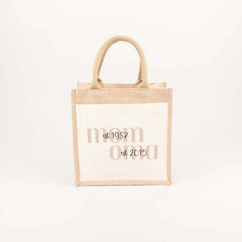 Bild von   jutetasche mom oma groesse mjpg | Individuelle 🎁 persönliche 🎁 personalisierte Geschenke bedruckt ▪ bestickt ▪ graviert