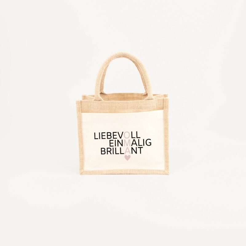 Bild von   jutetasche oma bedeutung graajpg | Individuelle 🎁 persönliche 🎁 personalisierte Geschenke bedruckt ▪ bestickt ▪ graviert