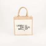 Bild von   jutetasche oma bedeutung graajpg | Individuelle 🎁 persönliche 🎁 personalisierte Geschenke bedruckt ▪ bestickt ▪ graviert