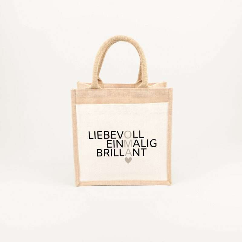 Bild von   jutetasche oma bedeutung graajpg | Individuelle 🎁 persönliche 🎁 personalisierte Geschenke bedruckt ▪ bestickt ▪ graviert