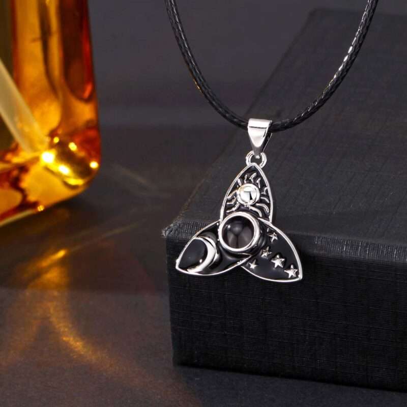 Bild von   foto projektion halskette mitjpg | Individuelle 🎁 persönliche 🎁 personalisierte Geschenke bedruckt ▪ bestickt ▪ graviert