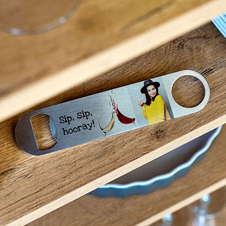 Bild von   flaschenoeffner querformatjpg | Individuelle 🎁 persönliche 🎁 personalisierte Geschenke bedruckt ▪ bestickt ▪ graviert