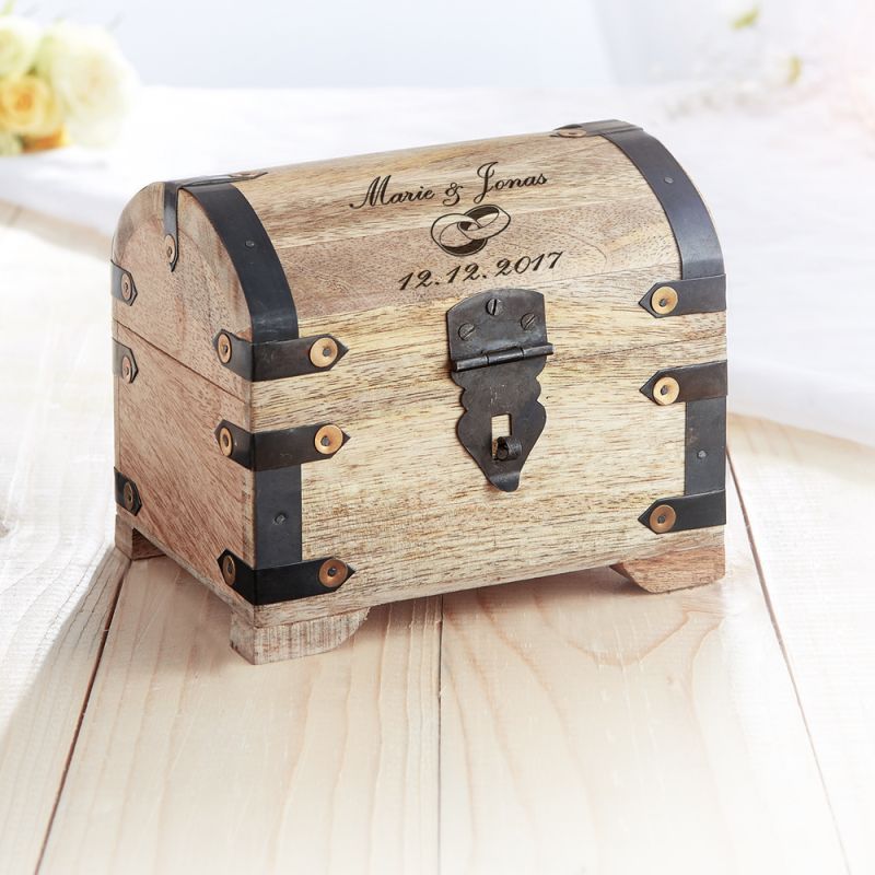 Bild von   geld schatztruhe zur hochzeitjpg | Individuelle 🎁 persönliche 🎁 personalisierte Geschenke bedruckt ▪ bestickt ▪ graviert