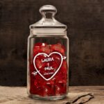 🖼️ 103323-1-bonbonglas-mit-gravur-amors.jpg | Individuelle 🎁 persönliche 🎁 personalisierte Geschenke bedruckt ▪ bestickt ▪ graviert Bild von bonbonglas mit gravur amorsjpg | Individuelle 🎁 persönliche 🎁 personalisierte Geschenke bedruckt ▪ bestickt ▪ graviert