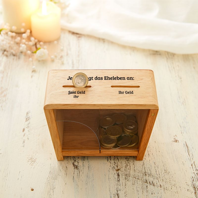 Bild von   holz spardose zur hochzeit ejpg | Individuelle 🎁 persönliche 🎁 personalisierte Geschenke bedruckt ▪ bestickt ▪ graviert