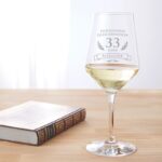 🖼️ 104273-1-weissweinglas-mit-gravur-wei.jpg | Individuelle 🎁 persönliche 🎁 personalisierte Geschenke bedruckt ▪ bestickt ▪ graviert Bild von weissweinglas mit gravur weijpg | Individuelle 🎁 persönliche 🎁 personalisierte Geschenke bedruckt ▪ bestickt ▪ graviert