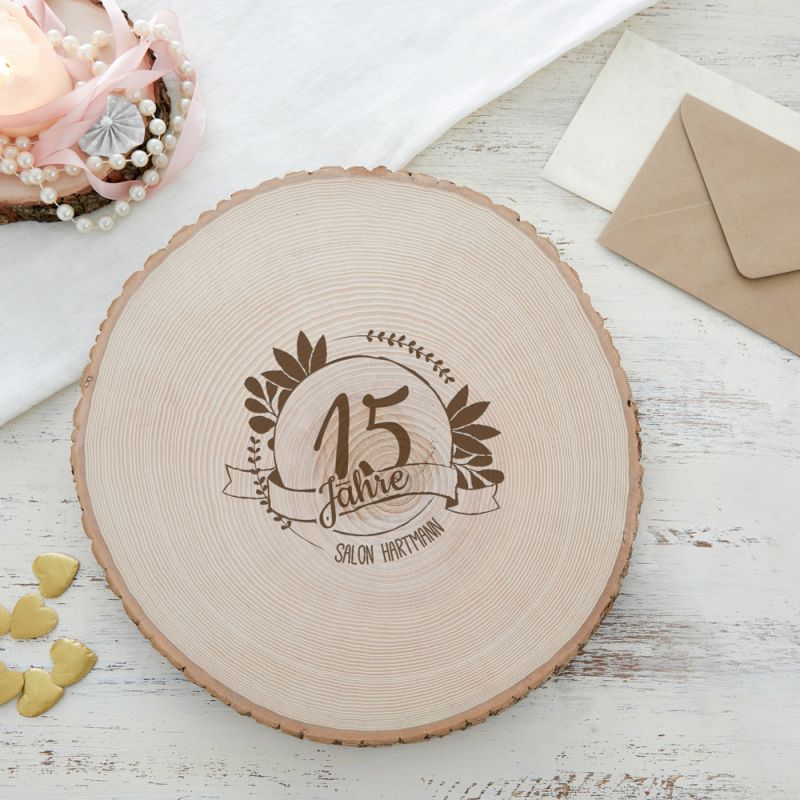 Riesen Baumscheibe mit Gravur - Jubiläum - personalisiert