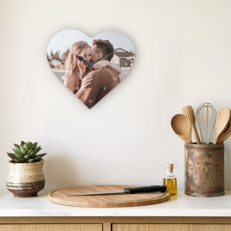 Bild von   uhr herz medium hartfaserjpg | Individuelle 🎁 persönliche 🎁 personalisierte Geschenke bedruckt ▪ bestickt ▪ graviert