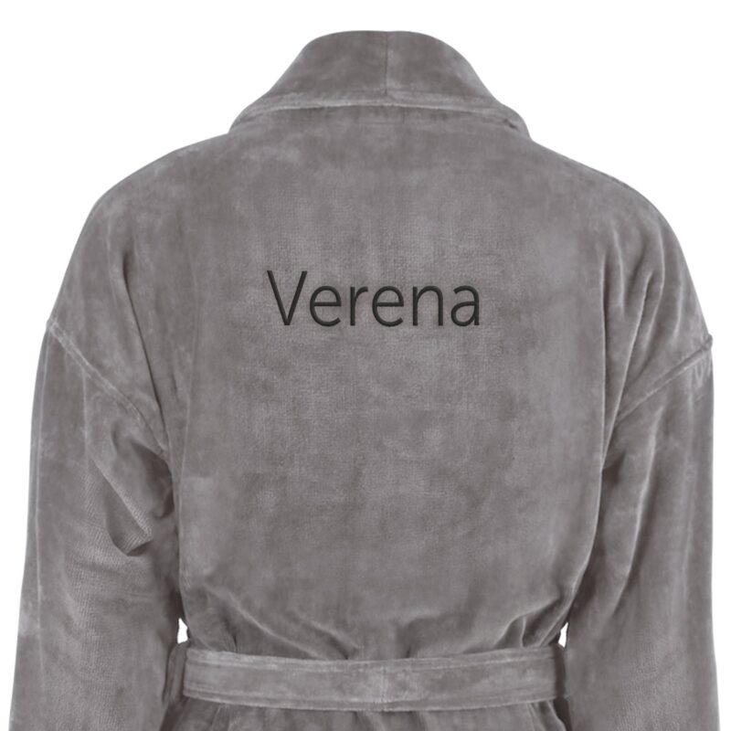 Bild von   bademantel damen grau s mjpg | Individuelle 🎁 persönliche 🎁 personalisierte Geschenke bedruckt ▪ bestickt ▪ graviert