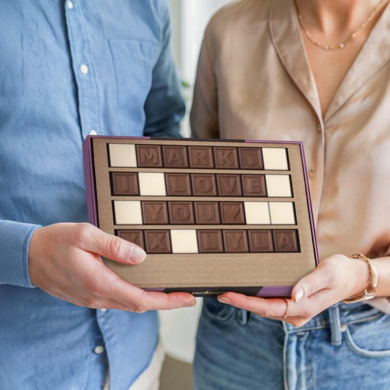 Bild von   chocotelegram praesentkarton jpg | Individuelle 🎁 persönliche 🎁 personalisierte Geschenke bedruckt ▪ bestickt ▪ graviert