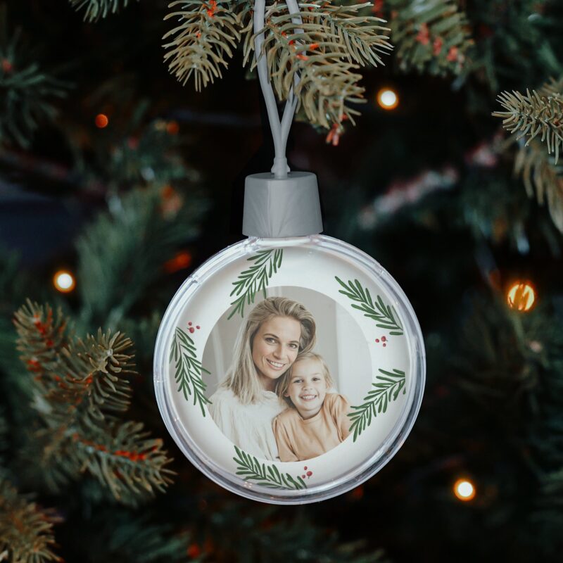 Bild von   weihnachtskugeln transparentjpg | Individuelle 🎁 persönliche 🎁 personalisierte Geschenke bedruckt ▪ bestickt ▪ graviert