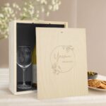 đŒïž 109679-1-geschenkset-wein-mit-glaesern.jpg | Individuelle đ persönliche đ personalisierte Geschenke bedruckt âȘ bestickt âȘ graviert Bild von geschenkset wein mit glaesernjpg | Individuelle đ persönliche đ personalisierte Geschenke bedruckt âȘ bestickt âȘ graviert