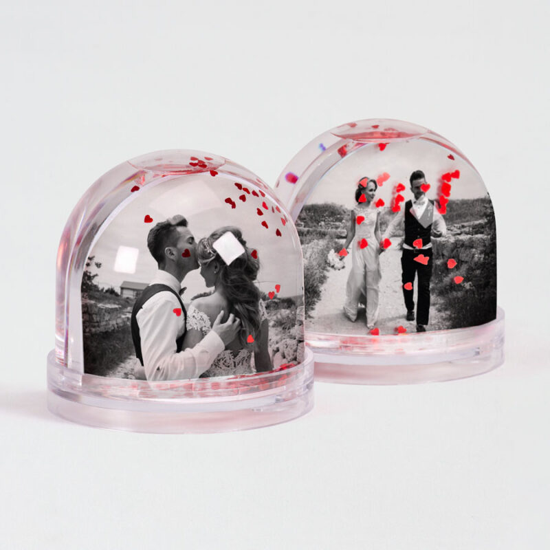 Bild von   fotogeschenke schneekugel rojpg | Individuelle 🎁 persönliche 🎁 personalisierte Geschenke bedruckt ▪ bestickt ▪ graviert