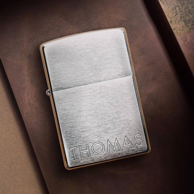 Bild von   personalisiertes zippo feuerzejpg | Individuelle 🎁 persönliche 🎁 personalisierte Geschenke bedruckt ▪ bestickt ▪ graviert