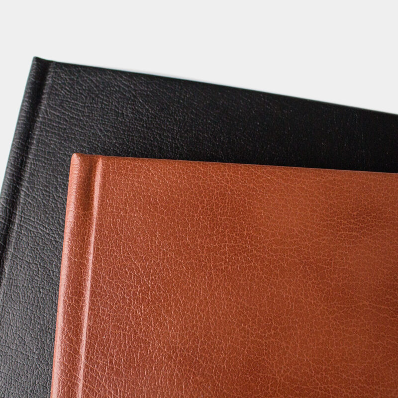 Bild von   fotobuch leder xjpg | Individuelle 🎁 persönliche 🎁 personalisierte Geschenke bedruckt ▪ bestickt ▪ graviert