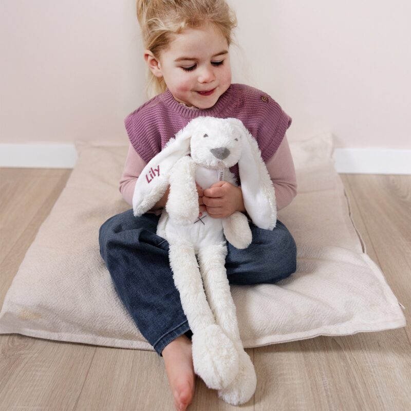 Bild von   kuscheltier mit name rabbitjpg | Individuelle 🎁 persönliche 🎁 personalisierte Geschenke bedruckt ▪ bestickt ▪ graviert
