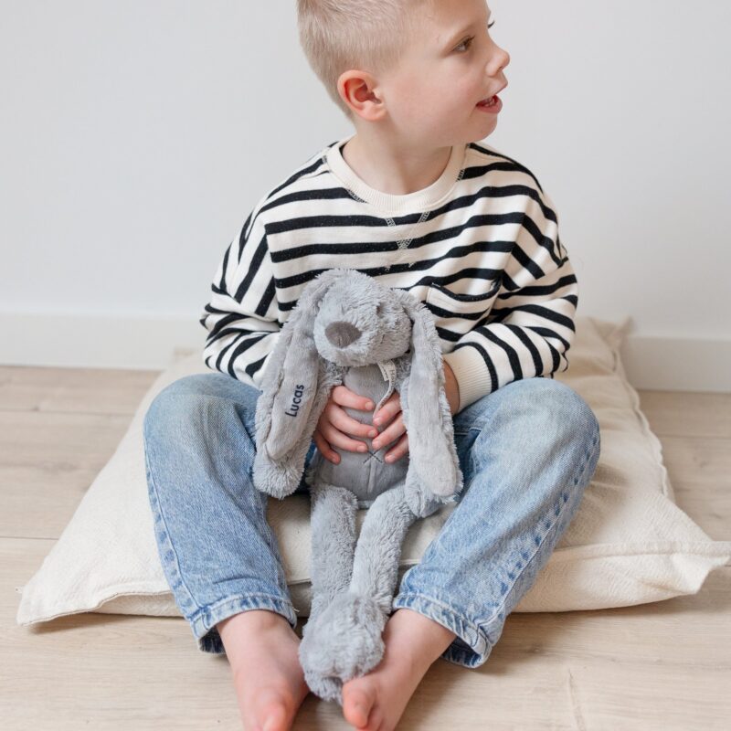 Kuscheltier mit Name - Rabbit Richie - Grau