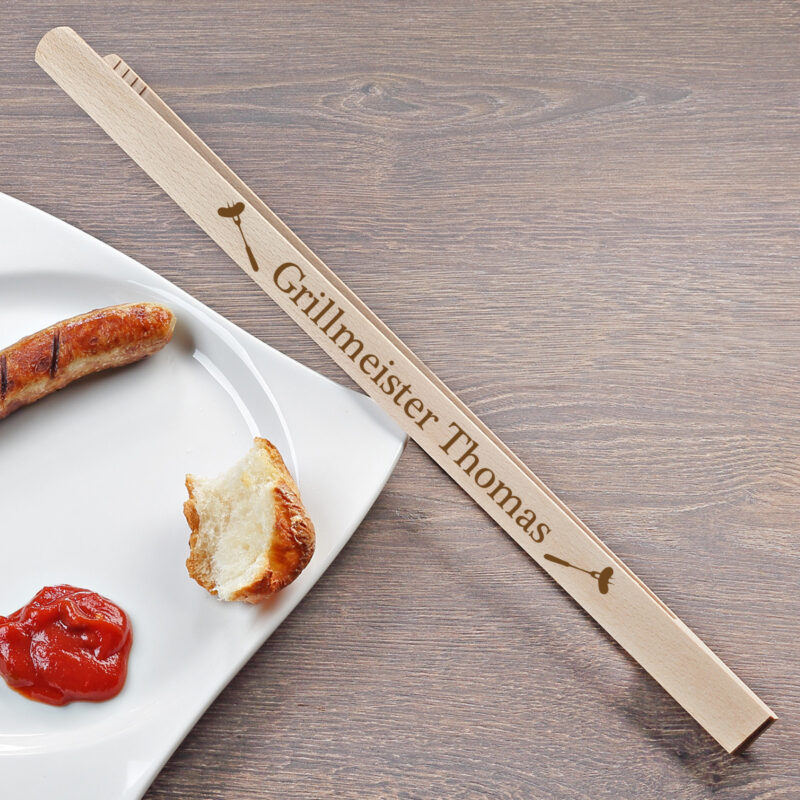 Bild von   grillzange aus buchenholz inkjpg | Individuelle 🎁 persönliche 🎁 personalisierte Geschenke bedruckt ▪ bestickt ▪ graviert