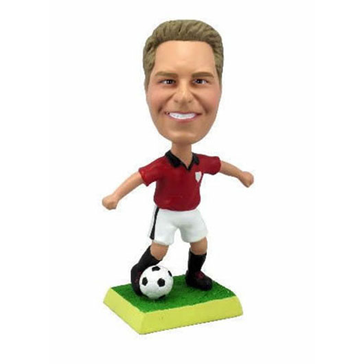 Bild von   d figur fussballer rot qm jpg | Individuelle 🎁 persönliche 🎁 personalisierte Geschenke bedruckt ▪ bestickt ▪ graviert