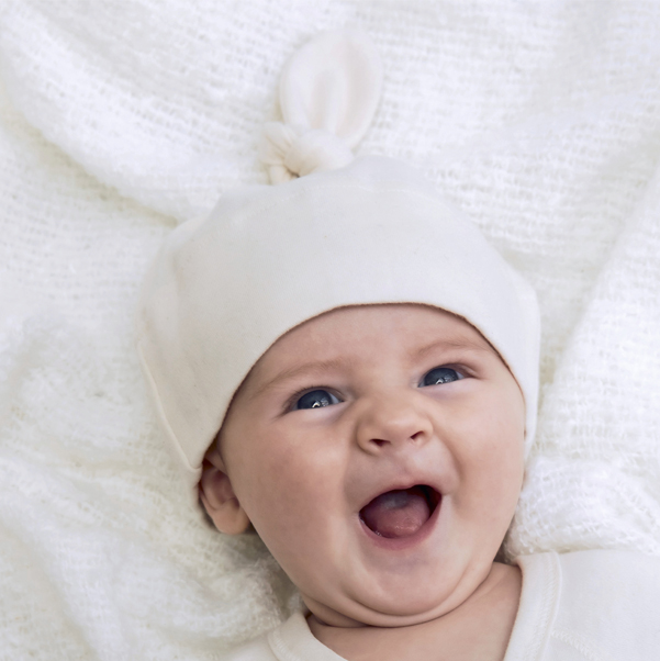 Bild von   baby muetze organicjpg | Individuelle 🎁 persönliche 🎁 personalisierte Geschenke bedruckt ▪ bestickt ▪ graviert