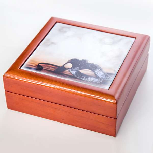 Bild von   geschenkkaestchenjpg | Individuelle 🎁 persönliche 🎁 personalisierte Geschenke bedruckt ▪ bestickt ▪ graviert