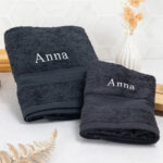 🖼️ 263906-1-handtuecher-set-bestickt-mit-n.jpg | Individuelle 🎁 persönliche 🎁 personalisierte Geschenke bedruckt ▪ bestickt ▪ graviert Bild von handtuecher set bestickt mit njpg | Individuelle 🎁 persönliche 🎁 personalisierte Geschenke bedruckt ▪ bestickt ▪ graviert