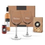 🖼️ 284651-1-wein-geschenkset-mit-rosewein.jpg | Individuelle 🎁 persönliche 🎁 personalisierte Geschenke bedruckt ▪ bestickt ▪ graviert Bild von wein geschenkset mit roseweinjpg | Individuelle 🎁 persönliche 🎁 personalisierte Geschenke bedruckt ▪ bestickt ▪ graviert