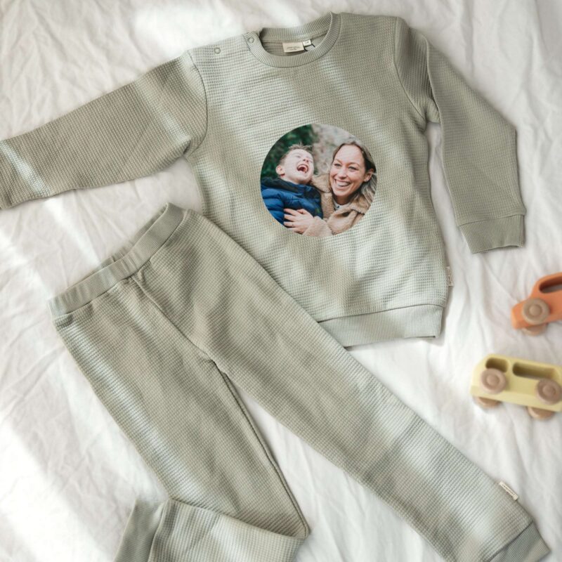 Bild von   kinder schlafanzug bedruckenjpg | Individuelle 🎁 persönliche 🎁 personalisierte Geschenke bedruckt ▪ bestickt ▪ graviert