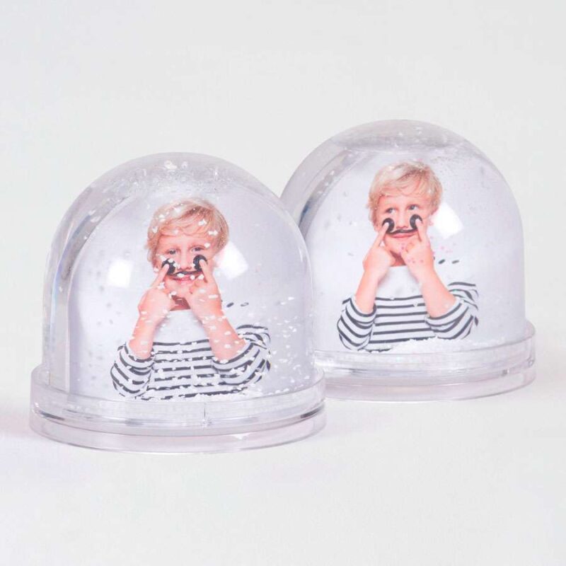 Bild von   schneekugel mit  fotos zur kojpg | Individuelle 🎁 persönliche 🎁 personalisierte Geschenke bedruckt ▪ bestickt ▪ graviert