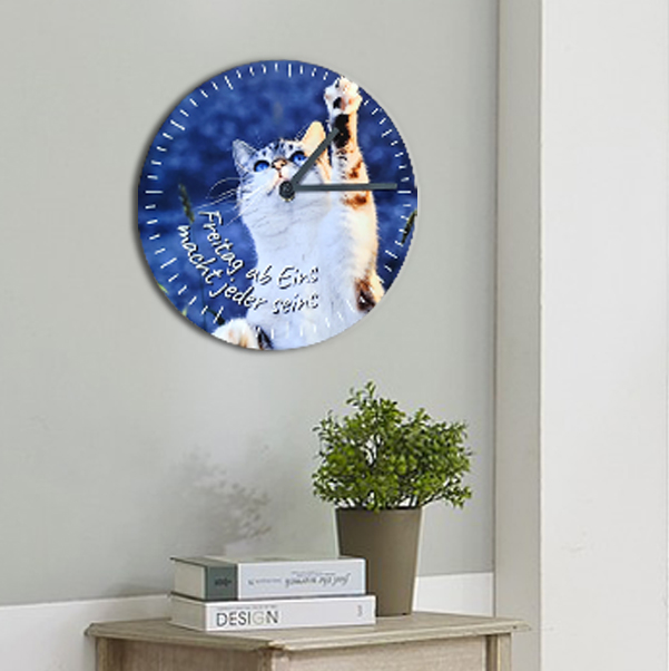 Bild von   wanduhr rundjpg | Individuelle 🎁 persönliche 🎁 personalisierte Geschenke bedruckt ▪ bestickt ▪ graviert