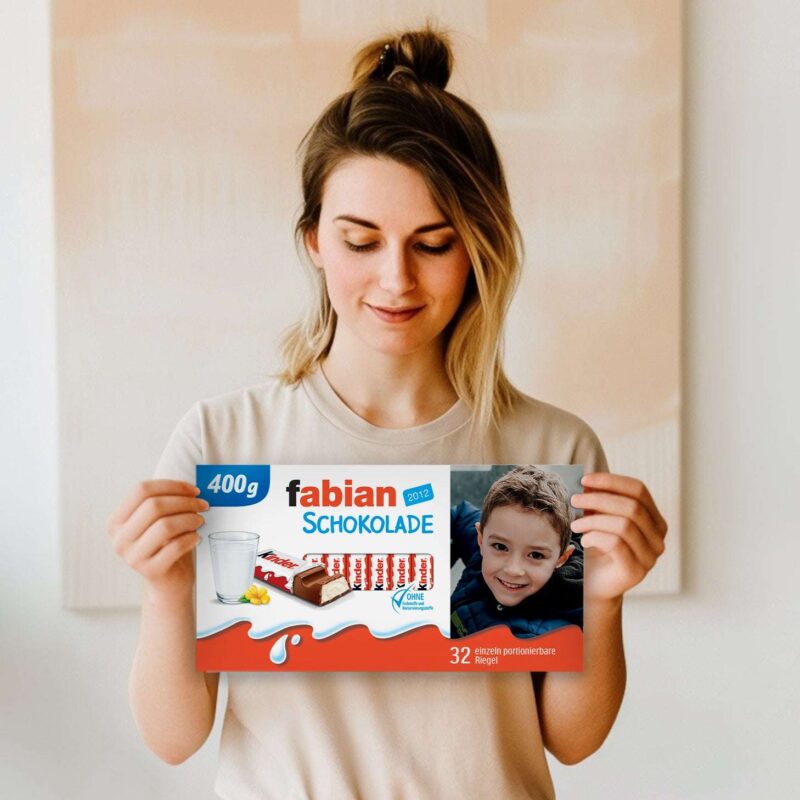 Bild von   mega kinder schokolade mit fotjpg | Individuelle 🎁 persönliche 🎁 personalisierte Geschenke bedruckt ▪ bestickt ▪ graviert
