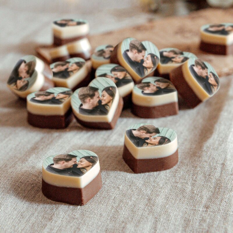 Bild von   pralinen mit foto herzjpg | Individuelle 🎁 persönliche 🎁 personalisierte Geschenke bedruckt ▪ bestickt ▪ graviert