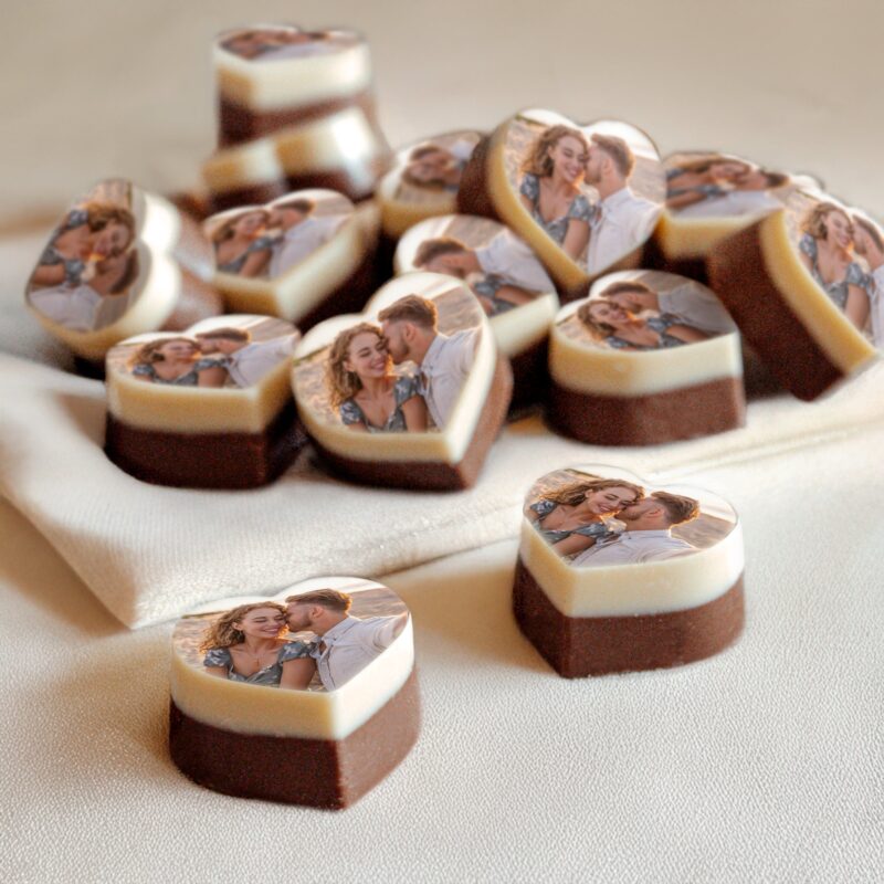 Bild von   pralinen mit foto herzjpg | Individuelle 🎁 persönliche 🎁 personalisierte Geschenke bedruckt ▪ bestickt ▪ graviert