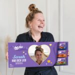 Bild von   riesen milka schokolade personjpg | Individuelle 🎁 persönliche 🎁 personalisierte Geschenke bedruckt ▪ bestickt ▪ graviert