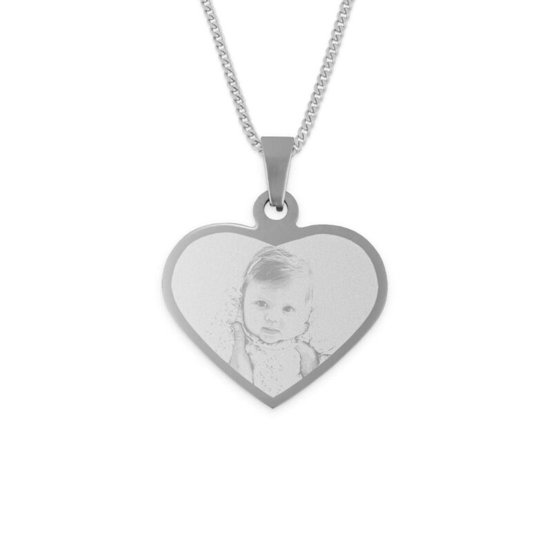 Bild von   herz halskette mit foto silbjpg | Individuelle 🎁 persönliche 🎁 personalisierte Geschenke bedruckt ▪ bestickt ▪ graviert