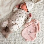 Bild von   schmusetuch mit name rabbitjpg | Individuelle 🎁 persönliche 🎁 personalisierte Geschenke bedruckt ▪ bestickt ▪ graviert