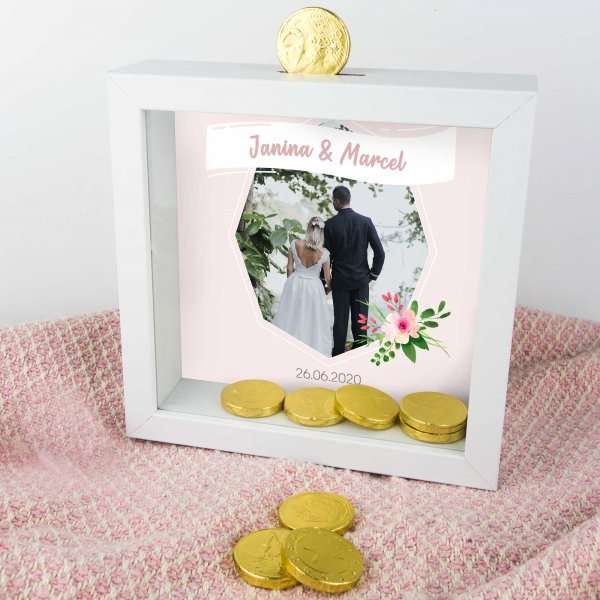 Bild von   d bilderrahmen spardose hochjpg | Individuelle 🎁 persönliche 🎁 personalisierte Geschenke bedruckt ▪ bestickt ▪ graviert
