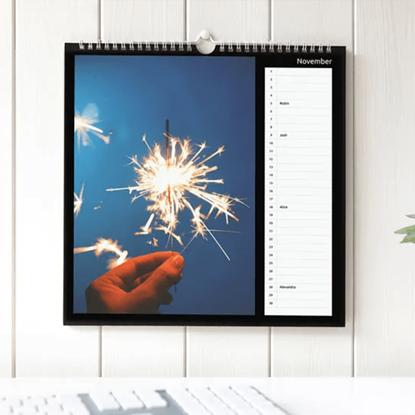 Bild von   geburtstagskalender quadratiscpng | Individuelle 🎁 persönliche 🎁 personalisierte Geschenke bedruckt ▪ bestickt ▪ graviert