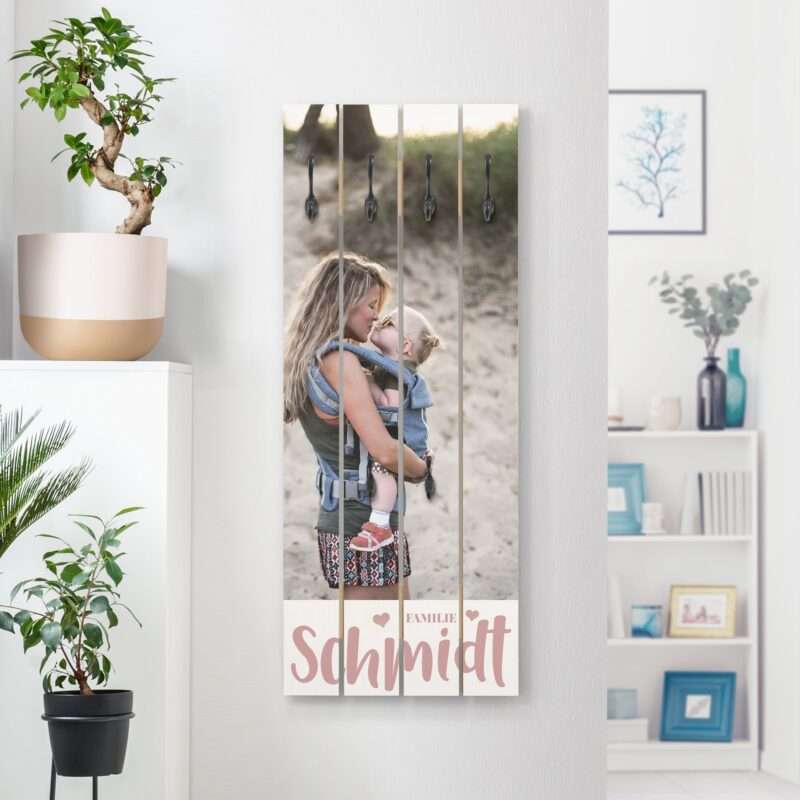 Bild von   wandgarderobe holz designer wajpg | Individuelle 🎁 persönliche 🎁 personalisierte Geschenke bedruckt ▪ bestickt ▪ graviert