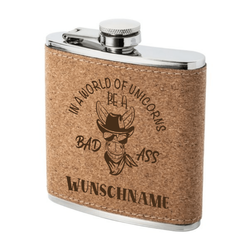 Bild von   flachmann kork mit gravur badpng | Individuelle 🎁 persönliche 🎁 personalisierte Geschenke bedruckt ▪ bestickt ▪ graviert