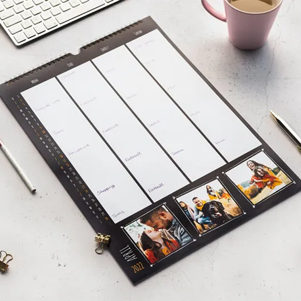 🖼️ 34164-1-familienplaner.jpg | Individuelle 🎁 persönliche 🎁 personalisierte Geschenke bedruckt ▪ bestickt ▪ graviert Bild von familienplanerjpg | Individuelle 🎁 persönliche 🎁 personalisierte Geschenke bedruckt ▪ bestickt ▪ graviert